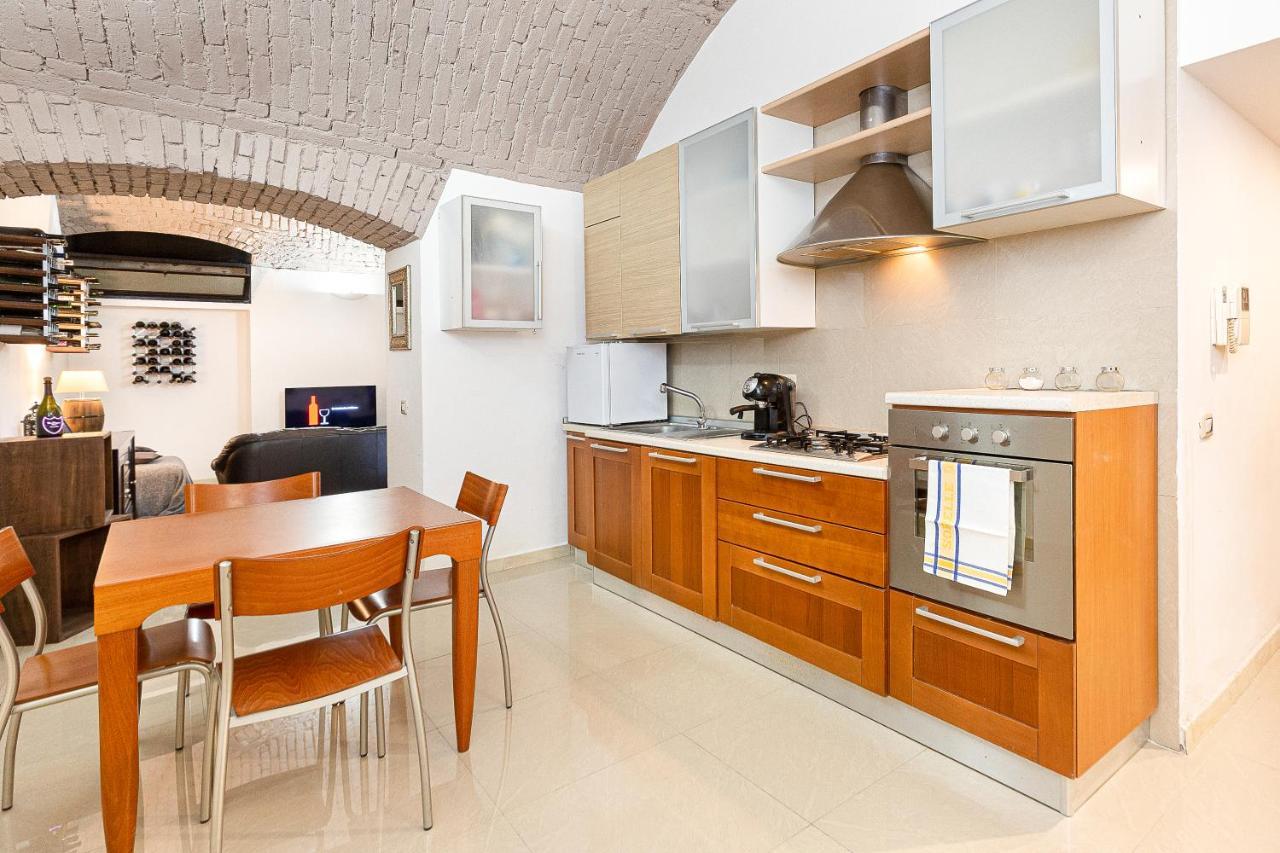 La Cantinetta Di Milano - The Wine Cave In Milan, Huge 110Sqm Apartment Next To Central Station Exterior photo