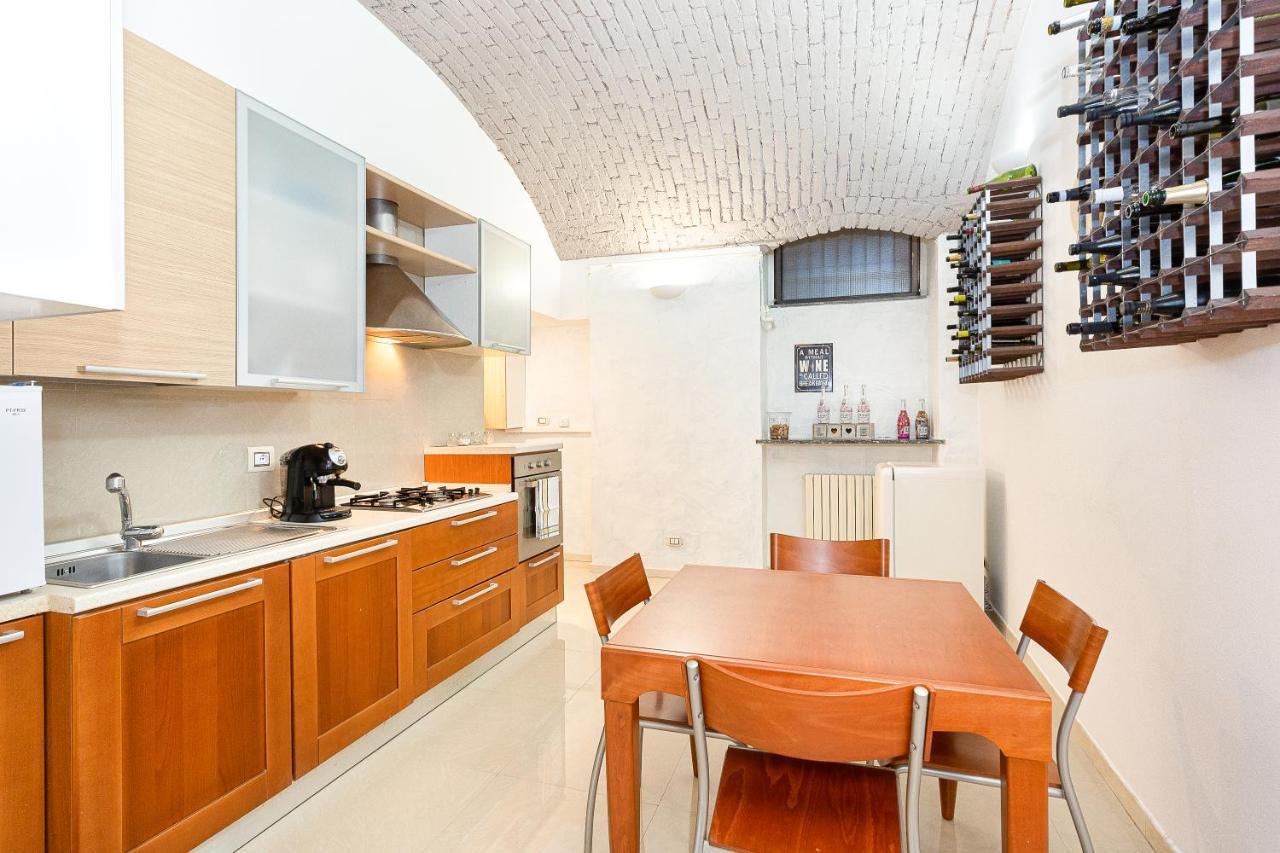 La Cantinetta Di Milano - The Wine Cave In Milan, Huge 110Sqm Apartment Next To Central Station Exterior photo