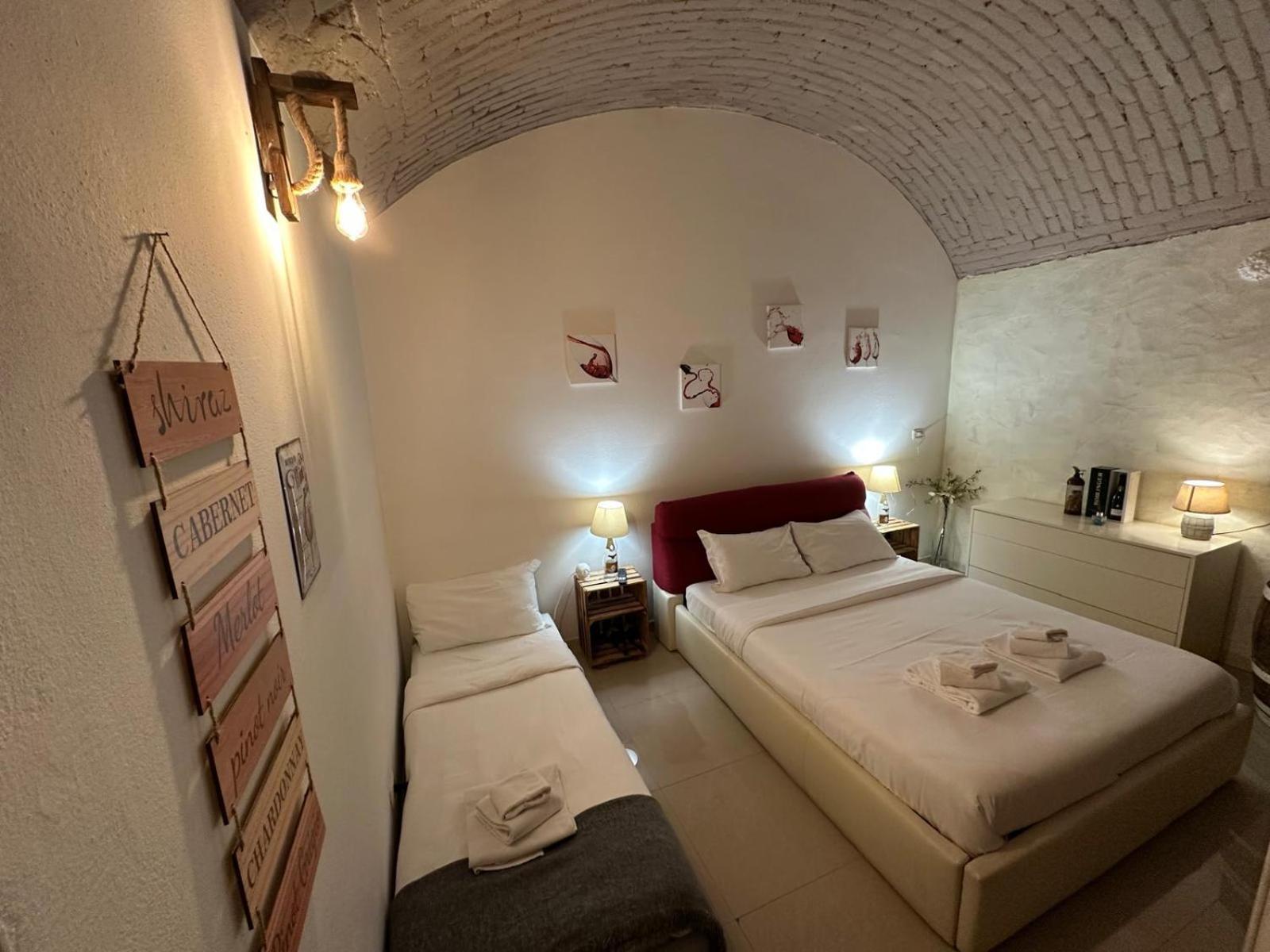 La Cantinetta Di Milano - The Wine Cave In Milan, Huge 110Sqm Apartment Next To Central Station Exterior photo